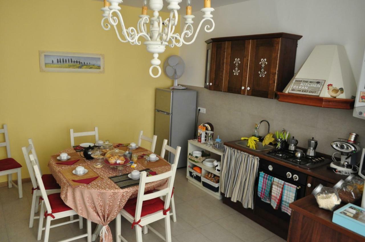Bed and Breakfast Da Noi Трієст Екстер'єр фото
